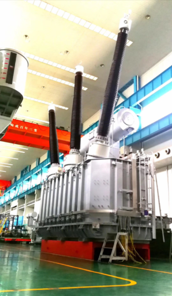 550kVOIP变压器套管.png